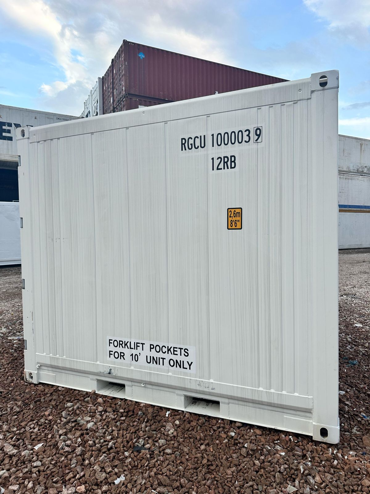 10' Refrigerated Container - RAVA Group Container Services